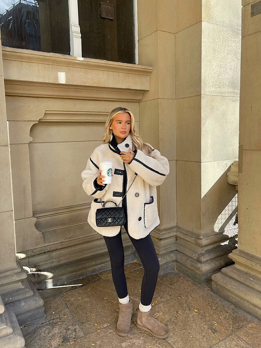 Bordeaux Puffer Jacket – Gesteppte Übergangsjacke in Crème