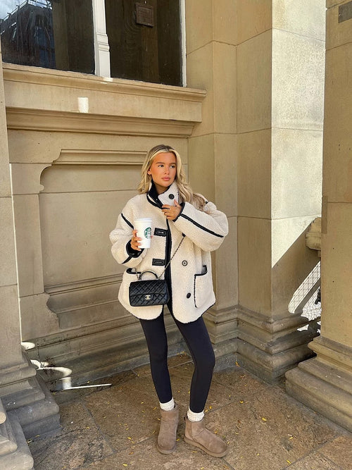 Bordeaux Puffer Jacket – Gesteppte Übergangsjacke in Crème