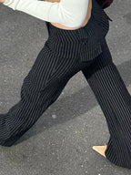 London Pleated Trousers – Weite Business-Hose mit Bundfalte in Schwarz
