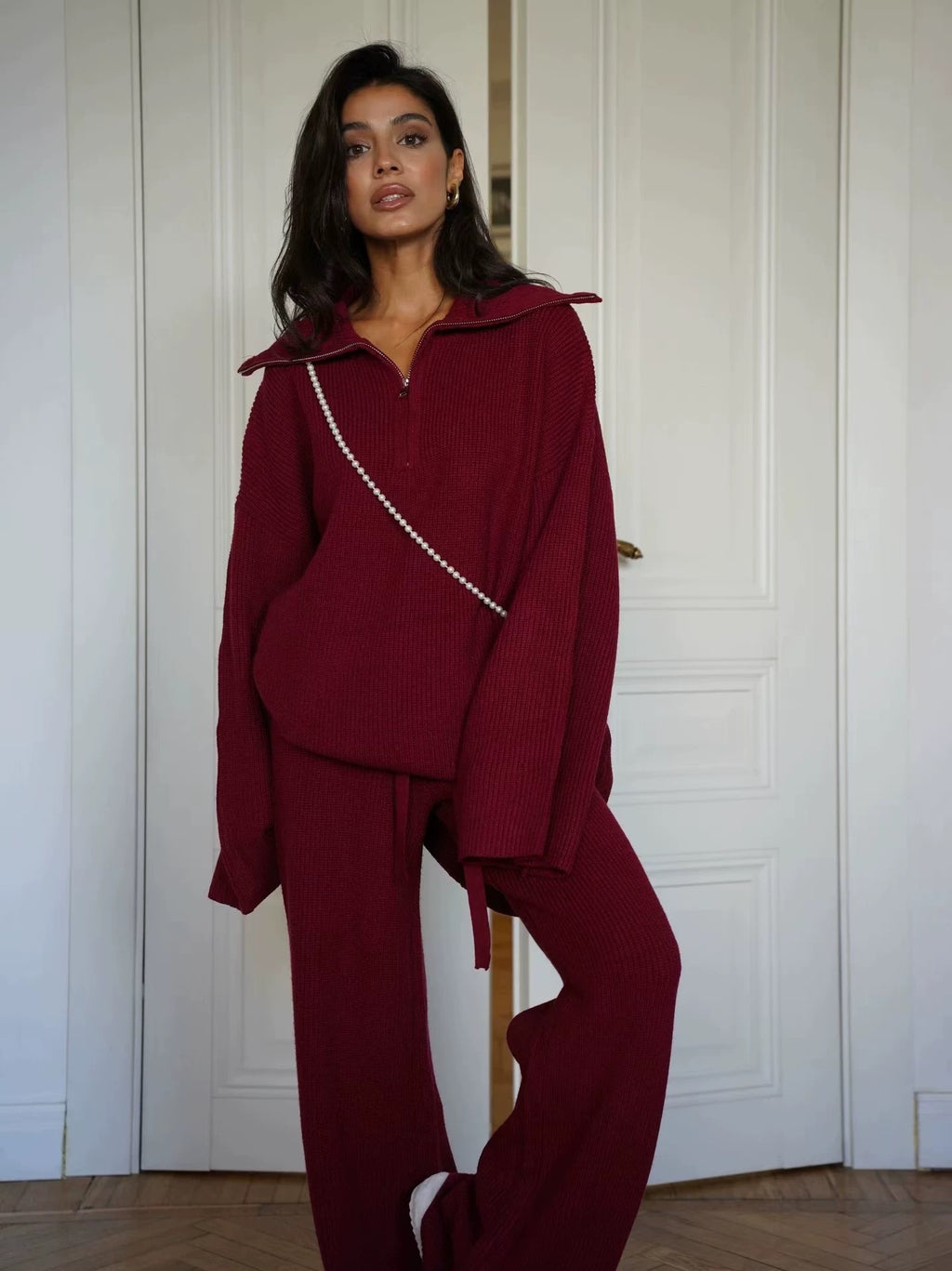 Venedig Knit Lounge – Cozy Strick-Set in tiefem Bordeauxrot