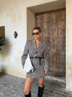 Manhattan Tailored Blazer – Taillierter Kurz-Blazer in Grau