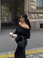 Oslo Turtleneck Knit – Midikleid mit hohem Kragen und Strick-Struktur