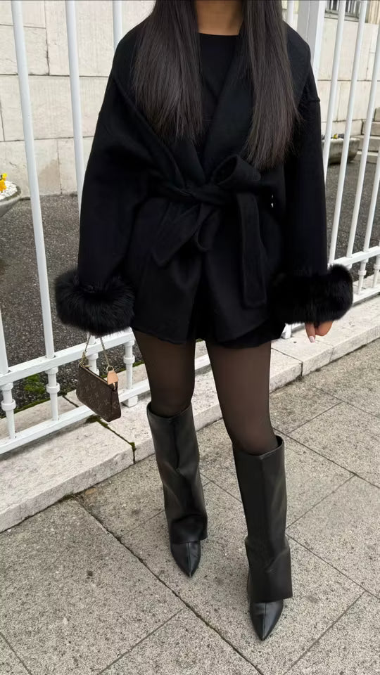 ROM FUR COAT - SCHWARZ MIT FELL ÄRMEL